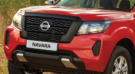 Nissan Navara Front Grill